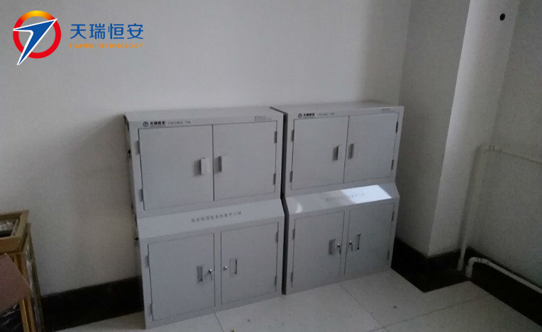 手機屏蔽柜